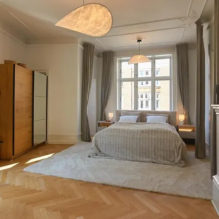 Huge Royal Luxury With Private Balcony Appartamento *
