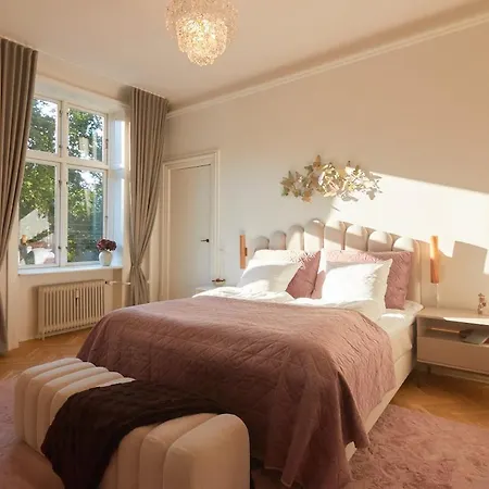 Huge Royal Luxury With Private Balcony Copenaghen