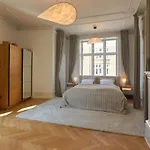 Huge Royal Luxury With Private Balcony Daire *