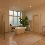 Daire Huge Royal Luxury With Private Balcony Kopenhag