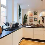Huge Royal Luxury With Private Balcony Kopenhag