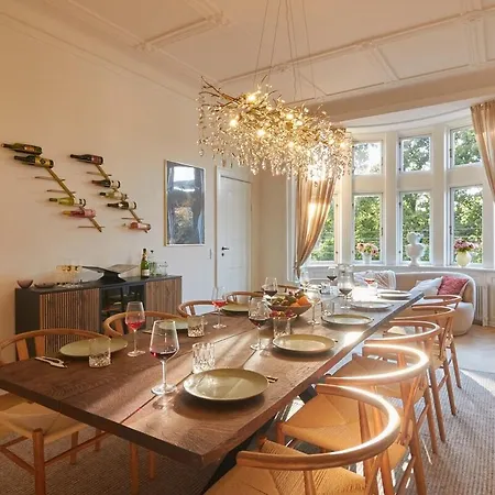 Huge Royal Luxury With Private Balcony *