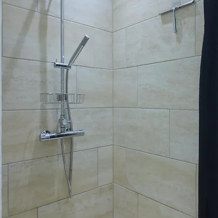 Huge Royal Luxury With Private Balcony Apartamento