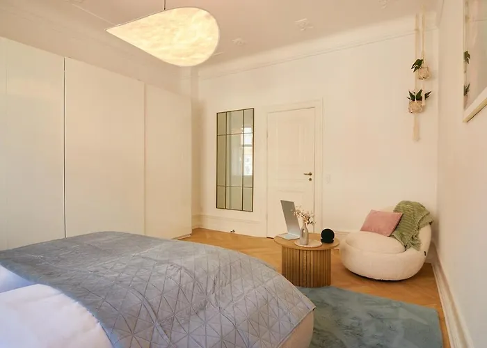 Huge Royal Luxury With Private Balcony Lejlighed