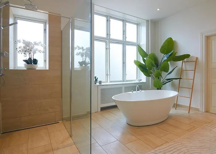 Lejlighed Huge Royal Luxury With Private Balcony København