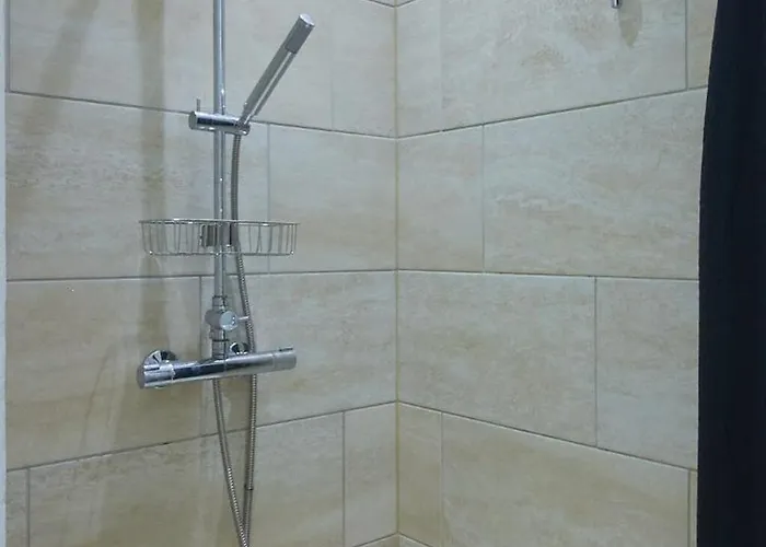 Huge Royal Luxury With Private Balcony Lejlighed