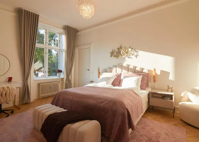 Huge Royal Luxury With Private Balcony Copenhague