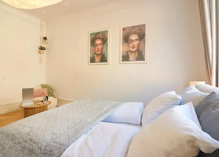 Apartamento Huge Royal Luxury With Private Balcony *